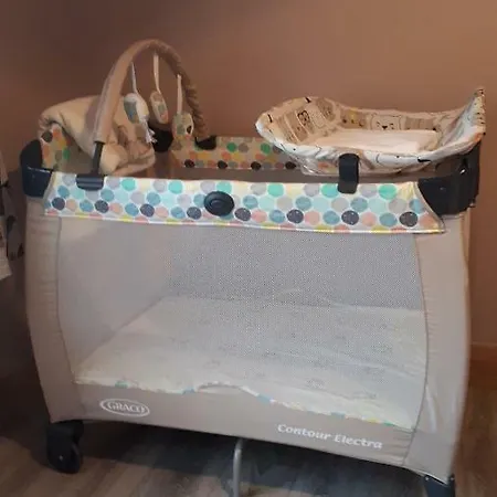 アパート Suzies Self Catering *